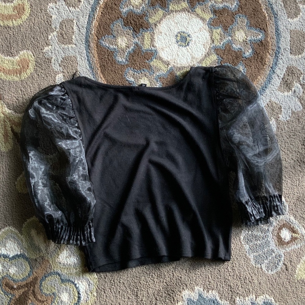 Black Top - Picture 4 of 4